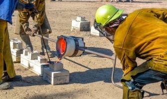 Waupaca Foundry Leads Community Art Project Pouring Gray Iron Castings